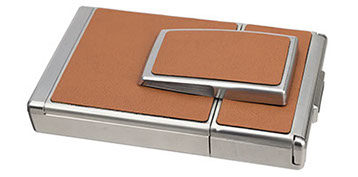 Polaroid SX-70 Witn New Cover